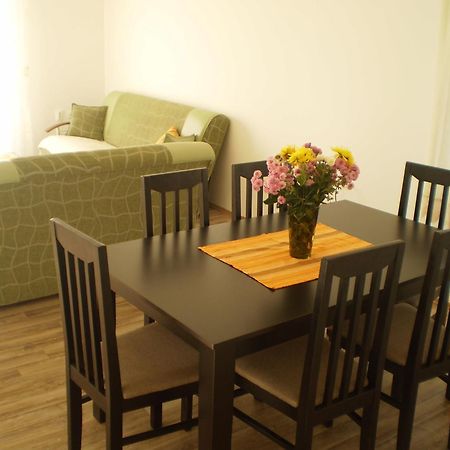 Apartment Vuk I Novak Ulcinj Exterior photo